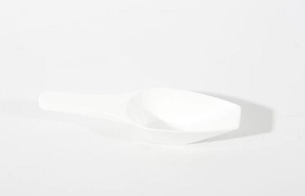 PELLE GRADUE PP 50ML BLANCHE 160MM