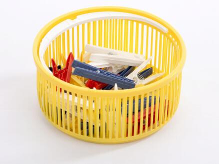 PANIER AVEC PINCE A LINGE 24PCS