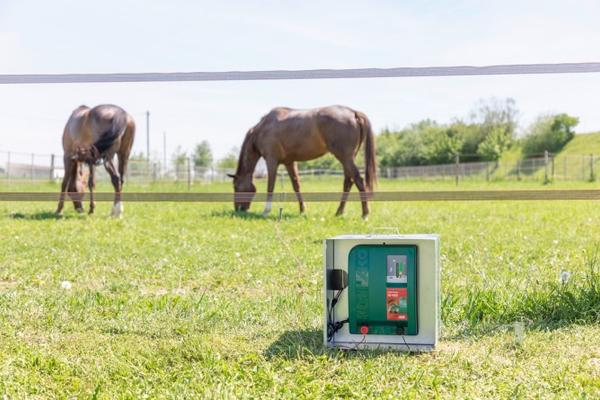 AKO ELECTRIFICATEUR MOBIL POWER AN6000