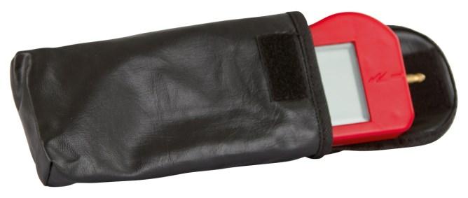 MULTIMETRE DE CLOTURE DIGITAL AKO