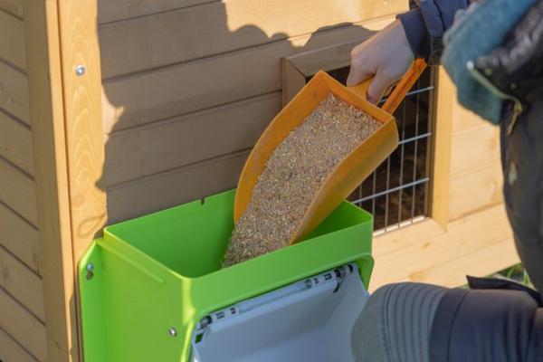 SMARTCOOP NOURRISSEUR AUTOMATIQUE AVEC EMBOUT DE PROTECTION 7.5KG