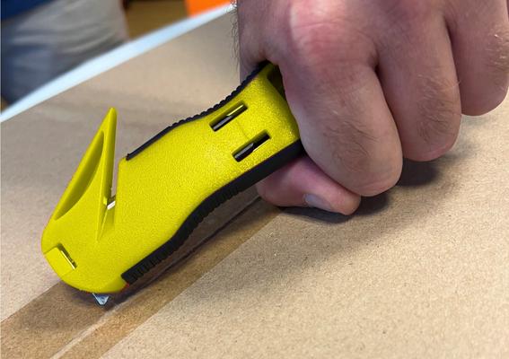 CUTTER COUPE BOITES POLYVALENT