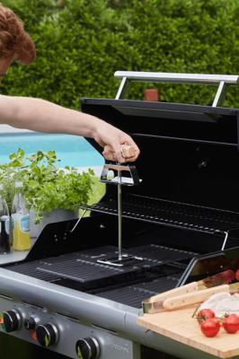 LEVE GRILLE POUR BBQ EN ACIER ET BOIS
