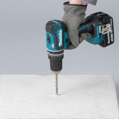 MAKITA PERCEUSE VISSEUSE PERCU 2X3AH + DC18RC