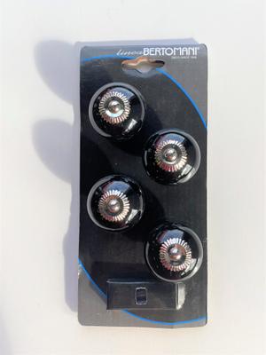 BOUTON CERAMIQUE NOIR/NICK (4PCS)