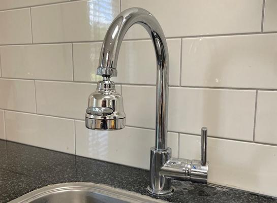 POWER SPLASH ROBINET A EAU MULTI-JETS