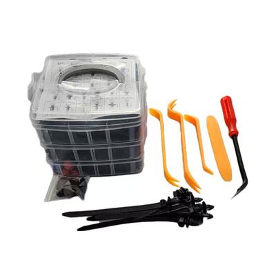ASSORTIMENT CLIPS D'INTERIEUR 680 PCES + OUTILS