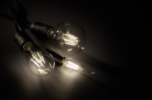 AMPOULE LAMPE E14 LED 4,5W 470LM 2700K