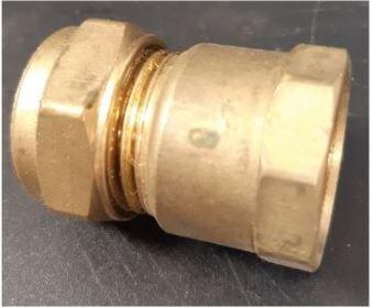 RACCORD MAZOUT 1/2FX10MM