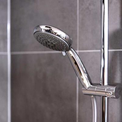POMMEAU DE DOUCHE BASIC 10CM
