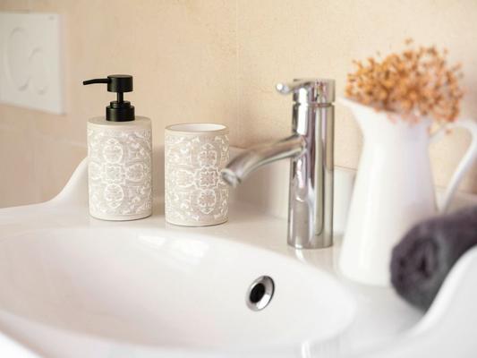 DISTRIBUTEUR DE SAVON ORTEZZANO GRIS